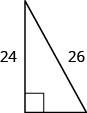 Rétthyrndur þríhyrningur er sýndur. Hæðin er merkt 24 og langhliðin 26.